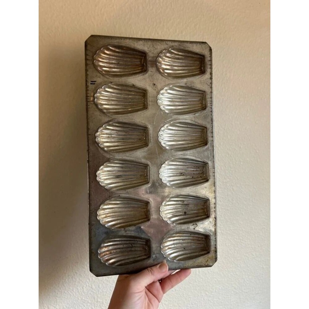 Vintage BIA Cordon Bleu France Tinned Steel Madeleine Baking Pan